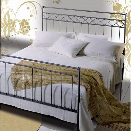 B&Belen Selfcheck-In No Francesi Grazie Parma Luaran gambar